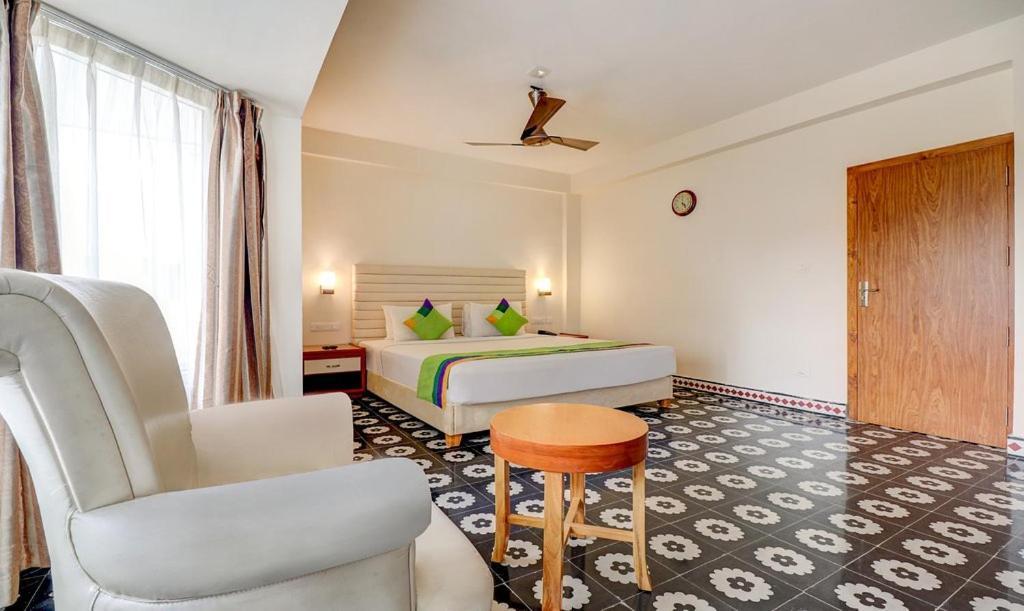 Hotel Palmyra Grand Suite - Kanyakumari Bagian luar foto